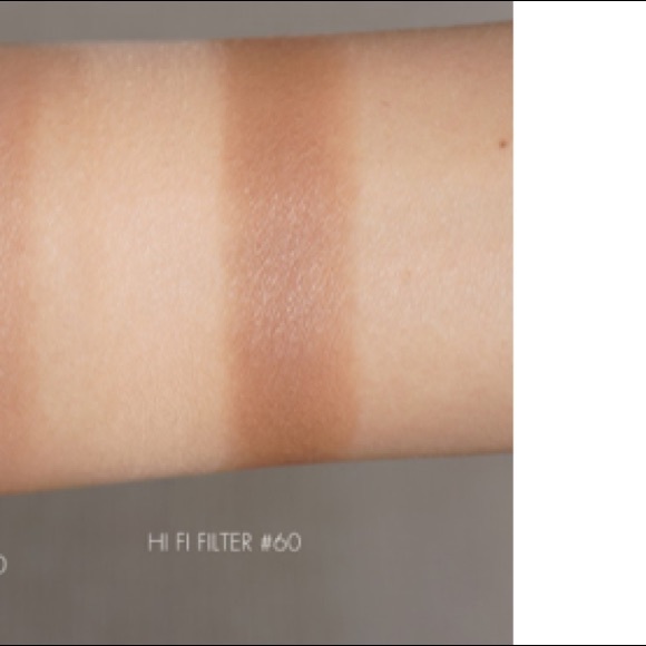 Marc Jacobs Light Filtering Contour Powder - Picture 15 of 16